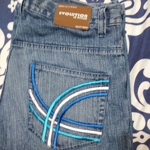Evolution Men's Jean 36W-32L  Loose Fit.  Boot Cut